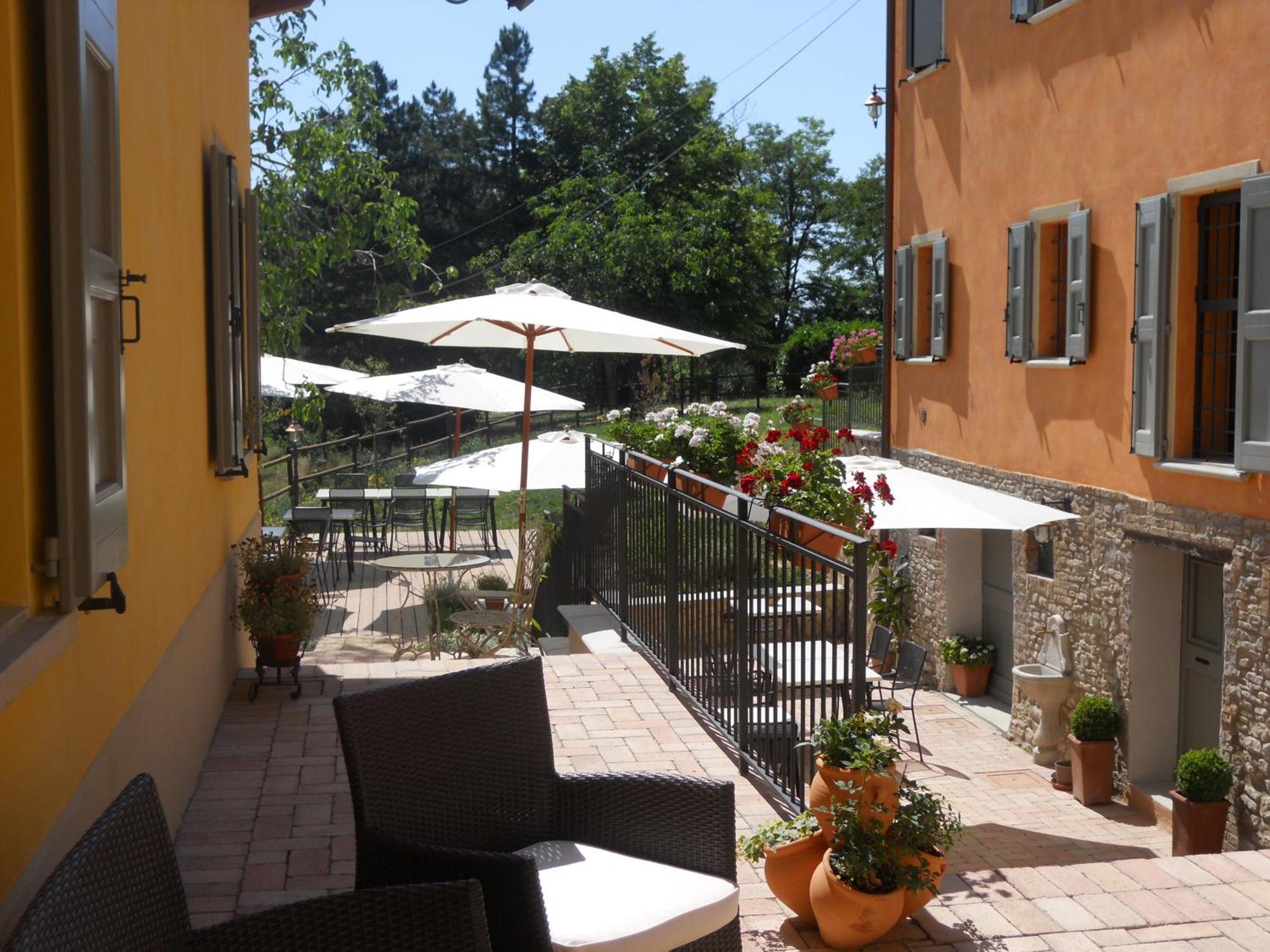 Agriturismo Podere Diamante Кастелветро ди Модена Екстериор снимка